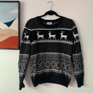 OLD NAVY Large Winter Sweater